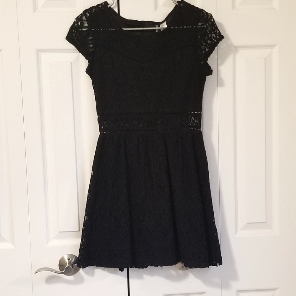 H&M Divided Black lace cocktail dress, sz 6